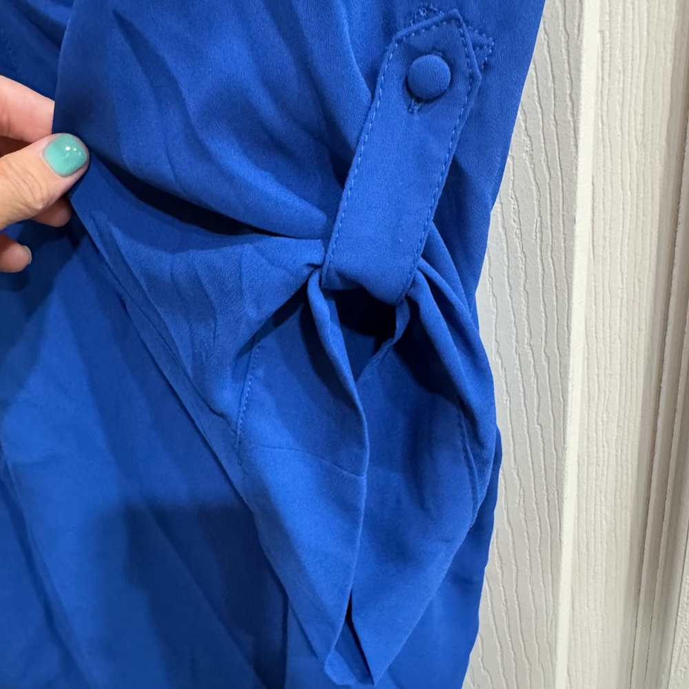 Women's Blue Blouse - Picture 4 of 4